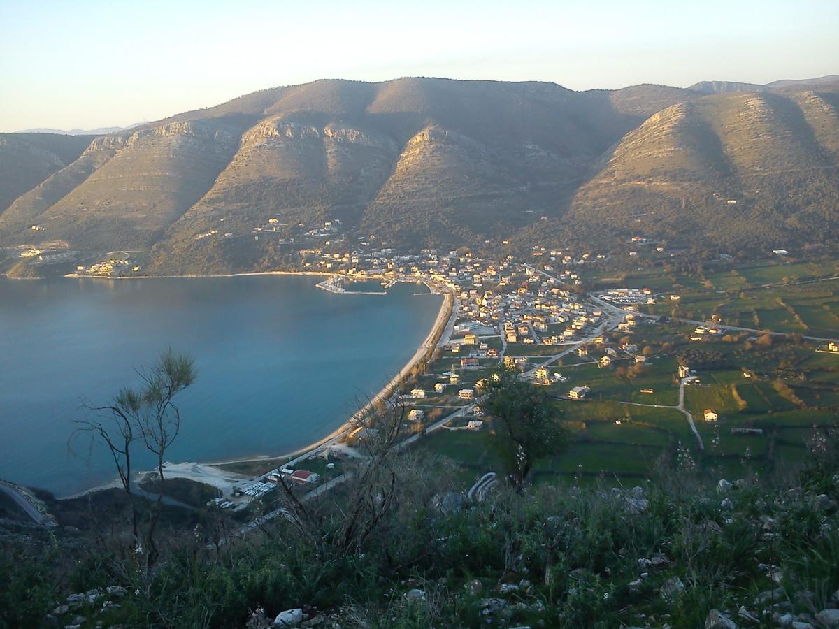 Georgia'S Little Village Plataria Luaran gambar